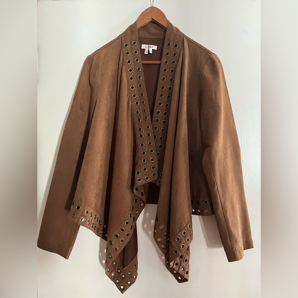 Cato brown faux suede open-front cascade jacket with grommet details. Size M